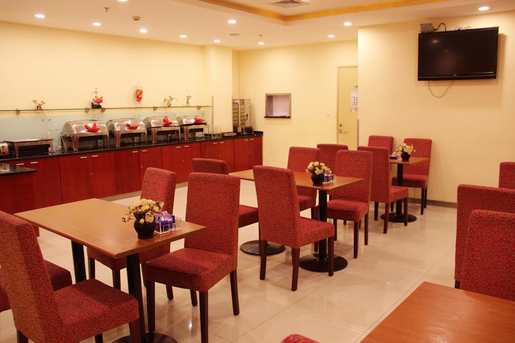 Hanting Express Jinzhou Luoyang Road Central Avenue Екстериор снимка