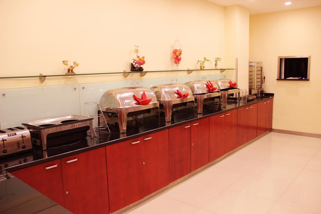 Hanting Express Jinzhou Luoyang Road Central Avenue Екстериор снимка